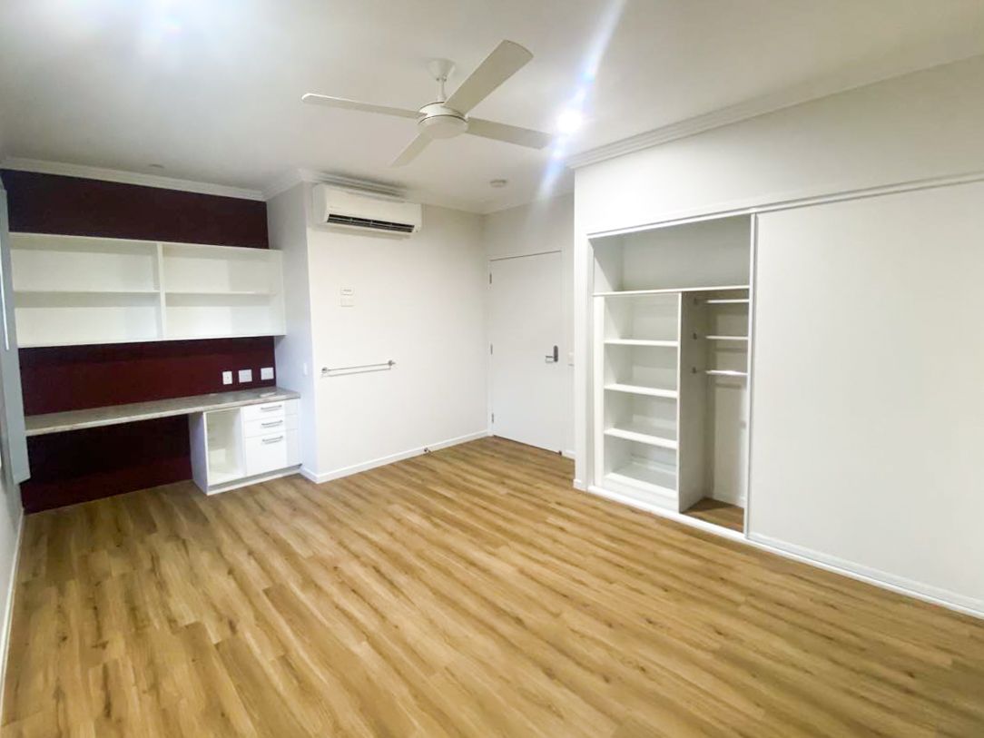 BURDELL  Townsville - Mallorca Circuit A_-18