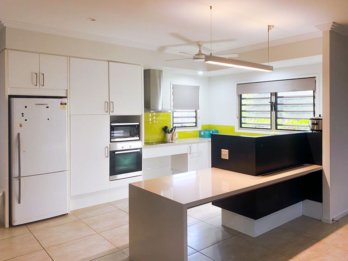 BURDELL  Townsville - Mallorca Circuit A_-13