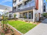 015 Open2view_ID733900-2_81_Bridge_Street