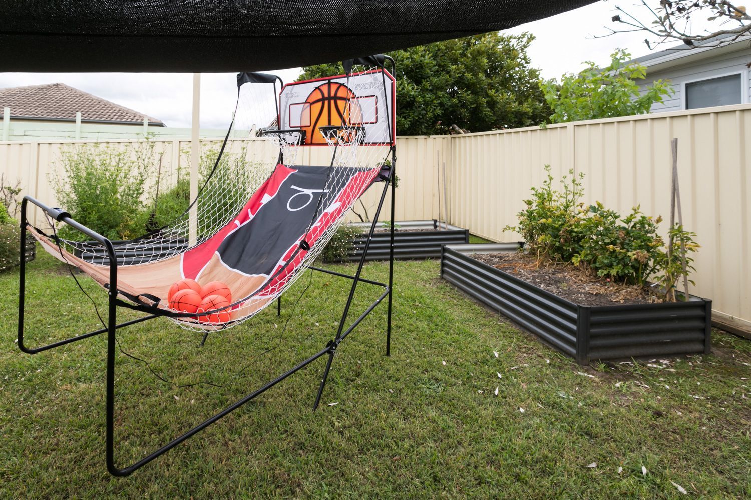 SIL 025 1B Walker Ave  Kanwal - Outdoor (LR)-0004