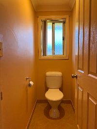 10D30C2C 3A2F-495A-A8F6-1762C7601495