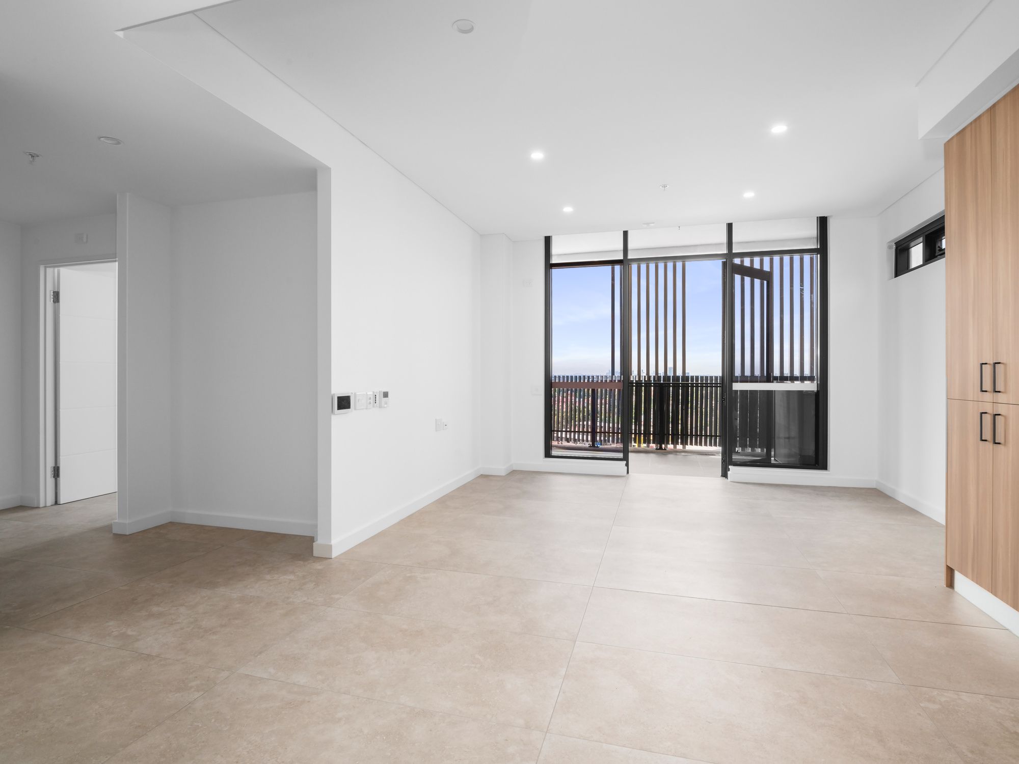 001 Open2view_ID877227-224_-_240_Pitt_Street