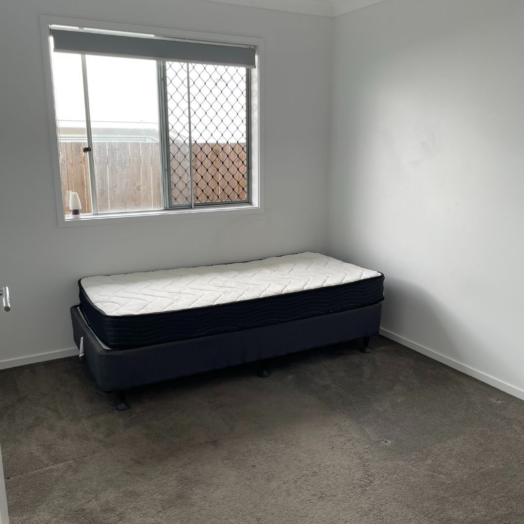 23 Rural St  Park Ridge - Bedroom