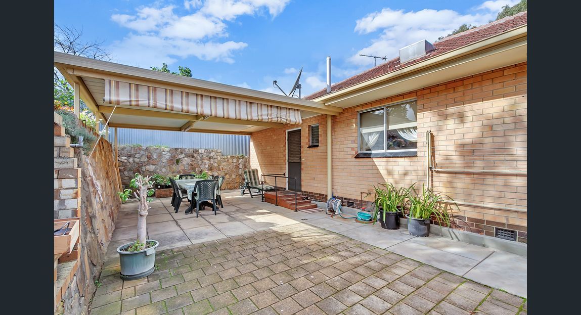 11 Franklin Outdoors