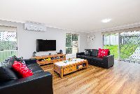 Owen Cres Regents Park LRG   012