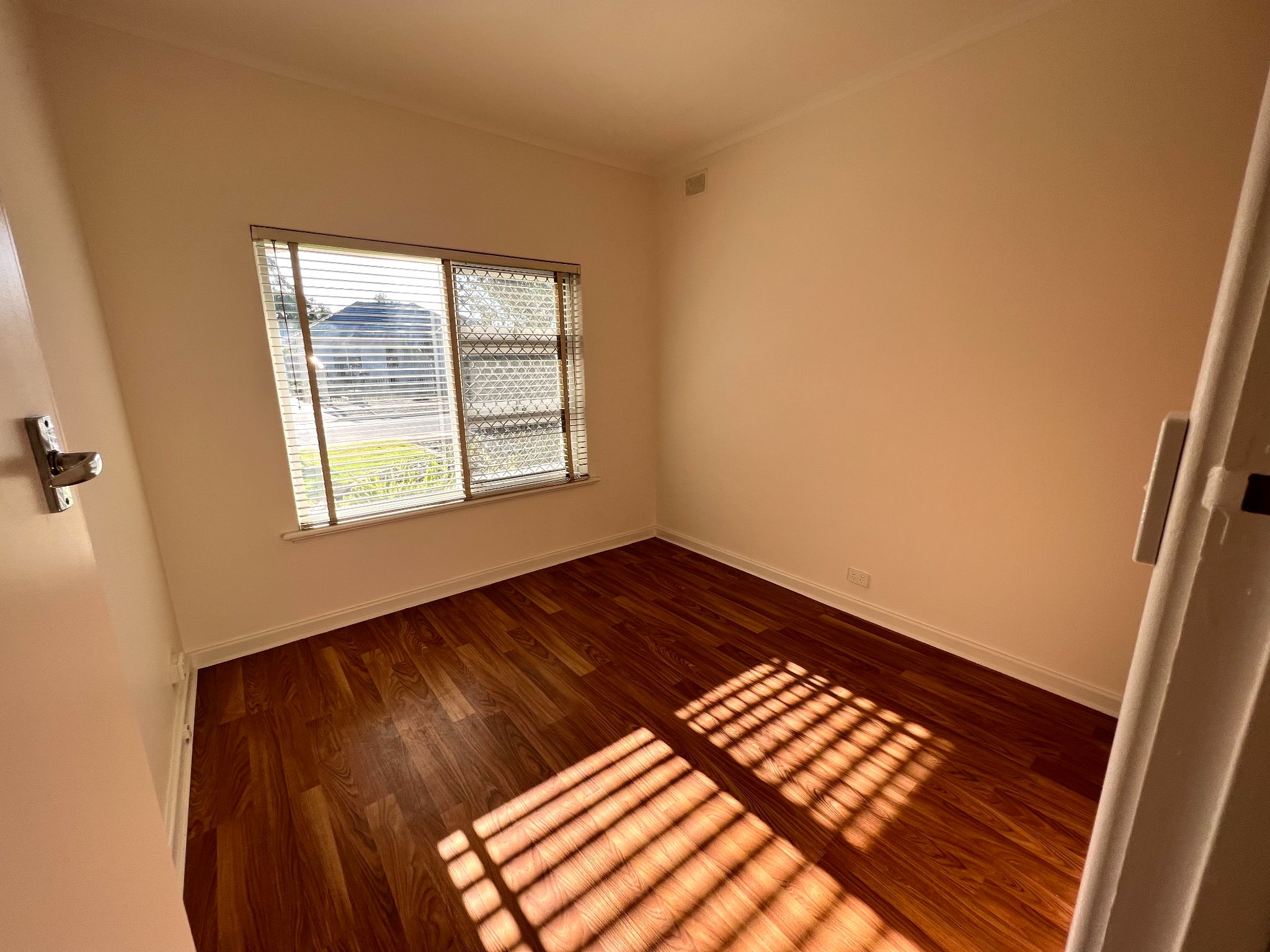 F7FEDD7B 294C-4FCE-9F23-A0FA10A38BE9