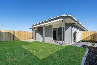 002 Open2view_ID704789-21_Grothe_Street