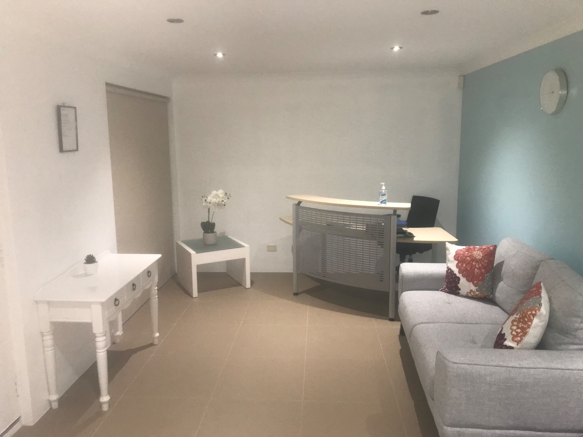 EFDD95AB 0A9F-4E3A-9FC8-B90E01194261