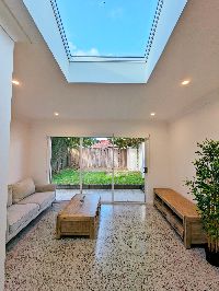 PXL 20230831_053148423-01