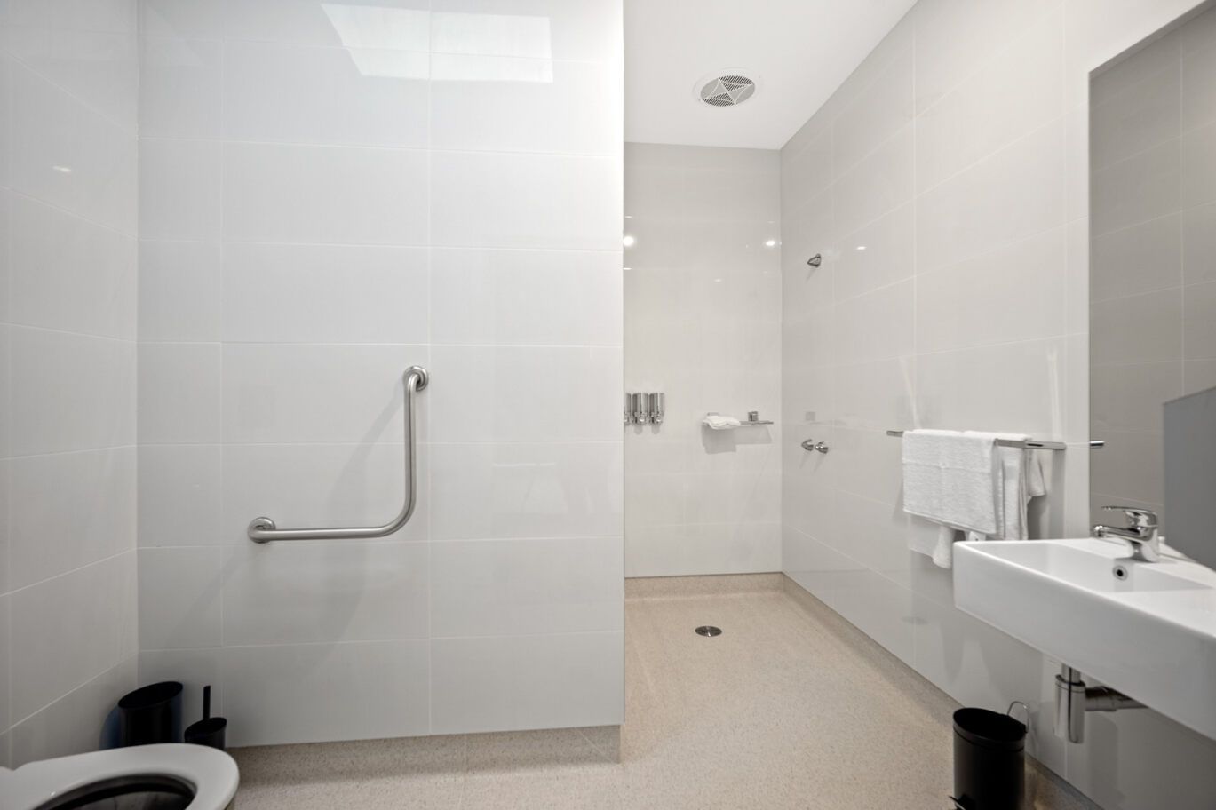 Oriana Ensuite2