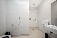Oriana Ensuite2