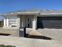 Wollert  24 Wayside Facade