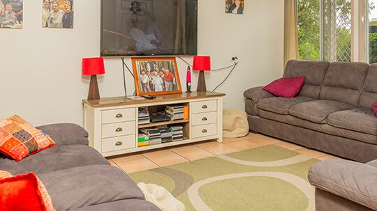 8 rae-st-mackay-540x303-03