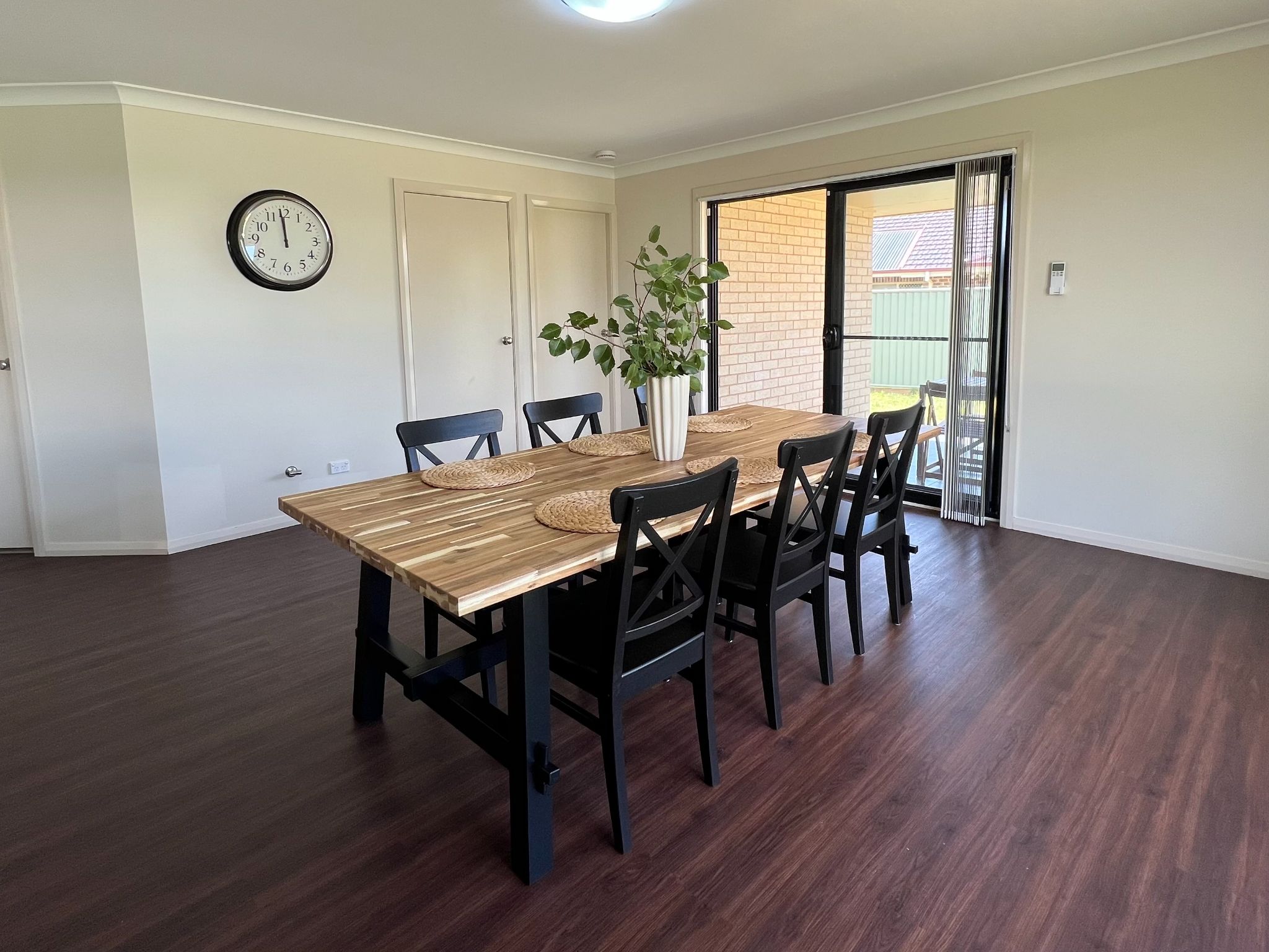 EAF56AB3 21F2-45AF-AB39-77E33B70DCCB