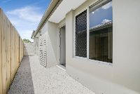 009 Open2view_ID677147-58_Mercy_Circuit