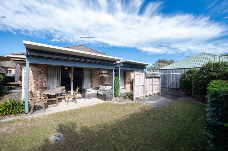 AQ SIL_June_2022_5_Dickenson_Close_Coppers_Plains_013