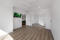 1af2c684 0a25-43fc-b71e-ef8e30ffa702-lg-28A-Gaffel-St--MR-011