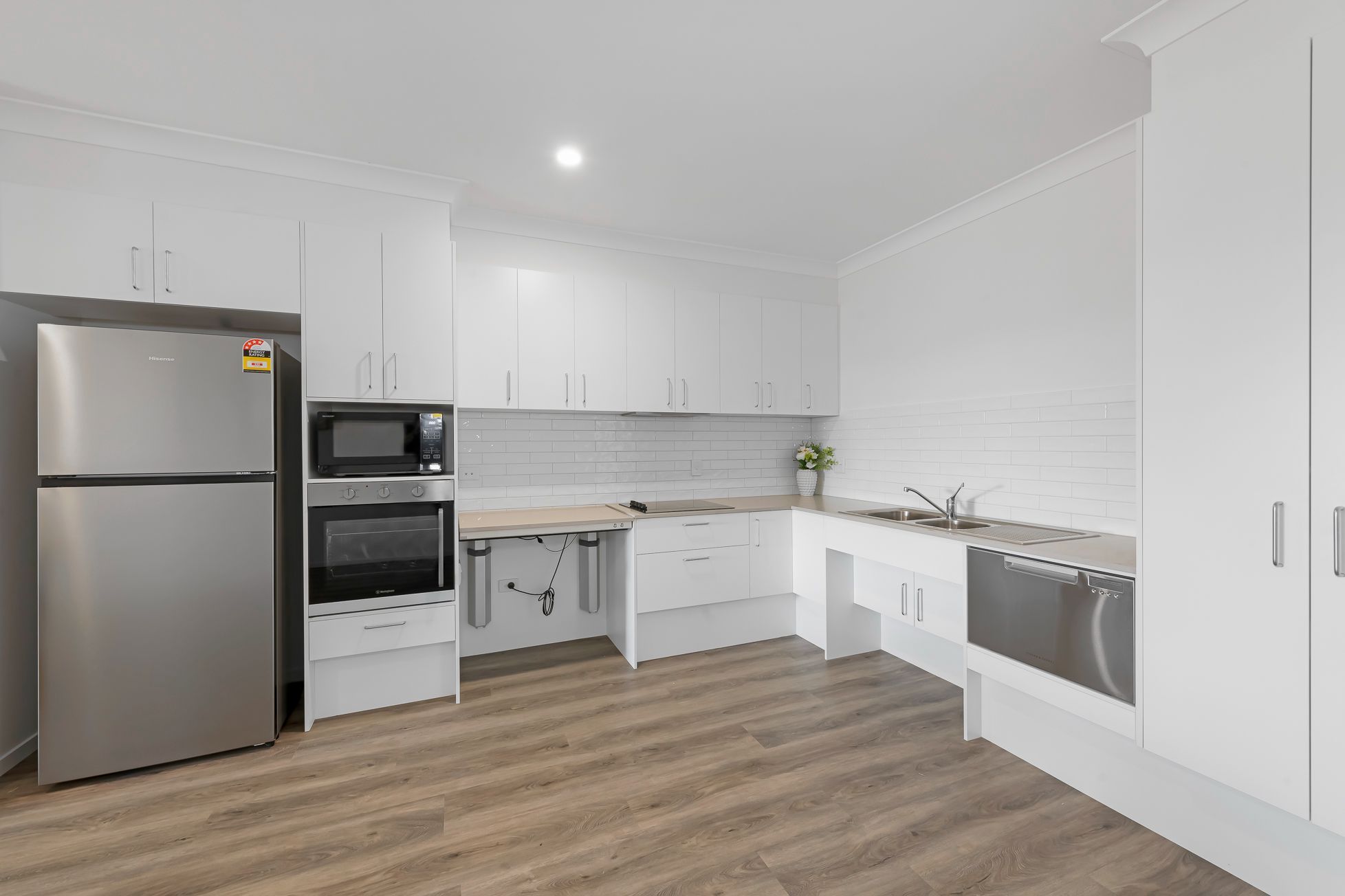 820135a3 fe19-466f-82d7-131b98cec1ef-lg-28A-Gaffel-St--MR-013