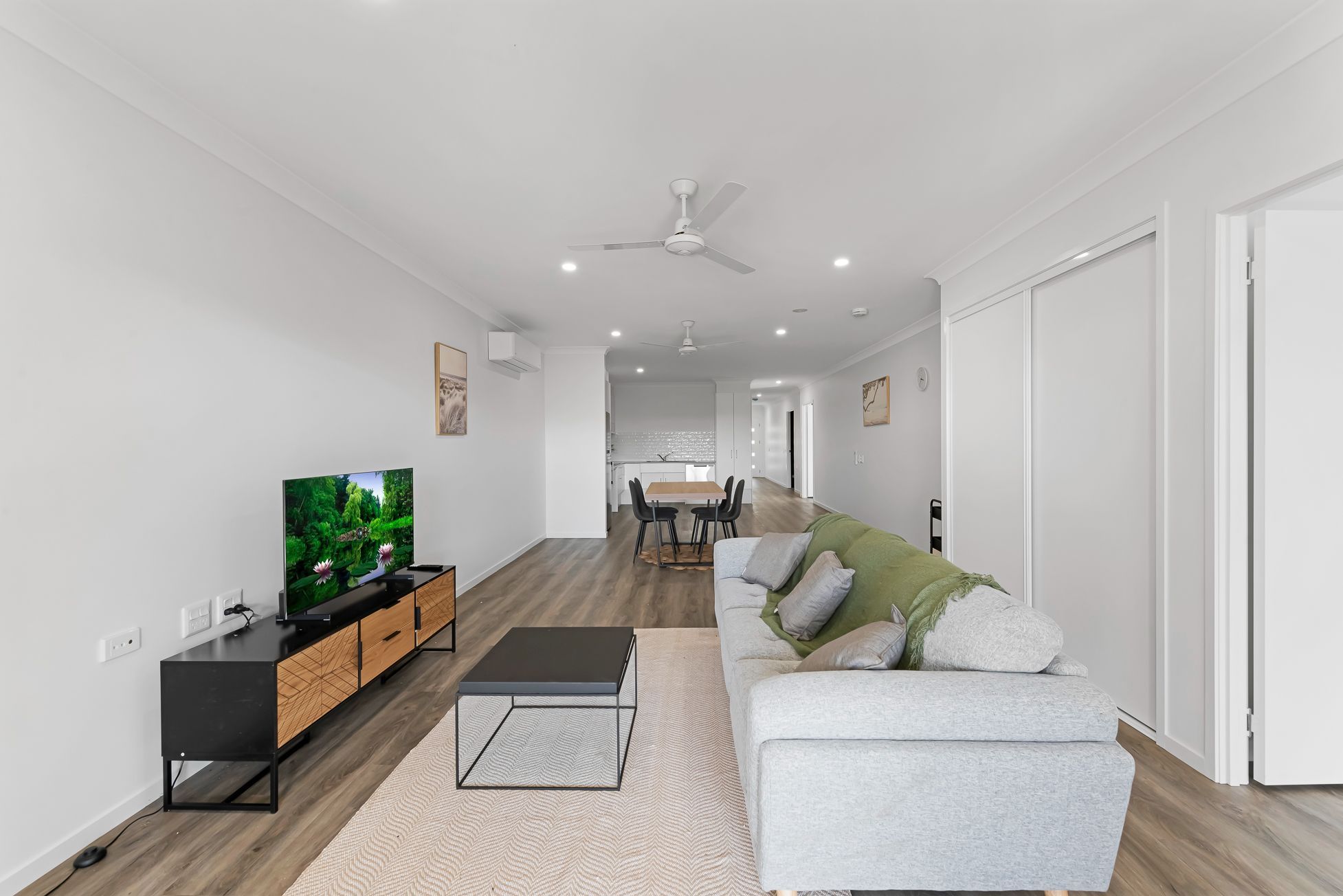 02b3904f d848-40fd-8e5c-befb1553eeb3-lg-28A-Gaffel-St--MR-008