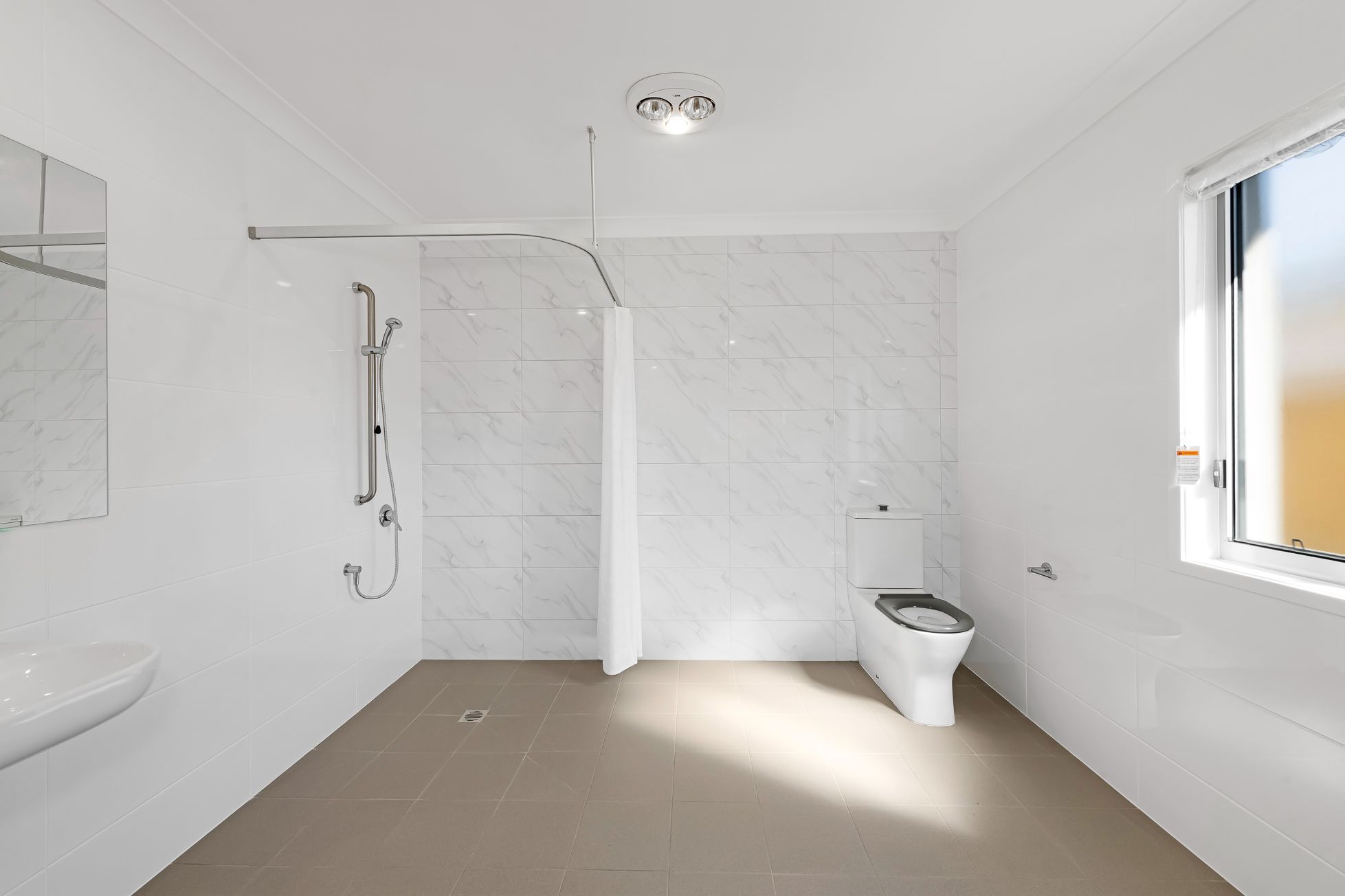 95bfc0cd 3809-4358-aec1-fcdcb311e3a1-lg-28A-Gaffel-St--MR-010