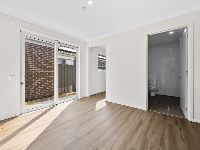 31 Spirit Blvd  Cranbourne East (5)