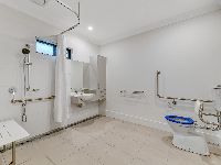 7   Salsa St 11 - Ensuite 1