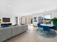 31 Spirit Blvd  Cranbourne East (10)