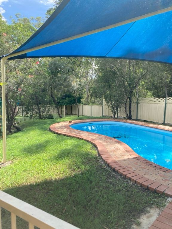 RI 41 Iluka 03   pool