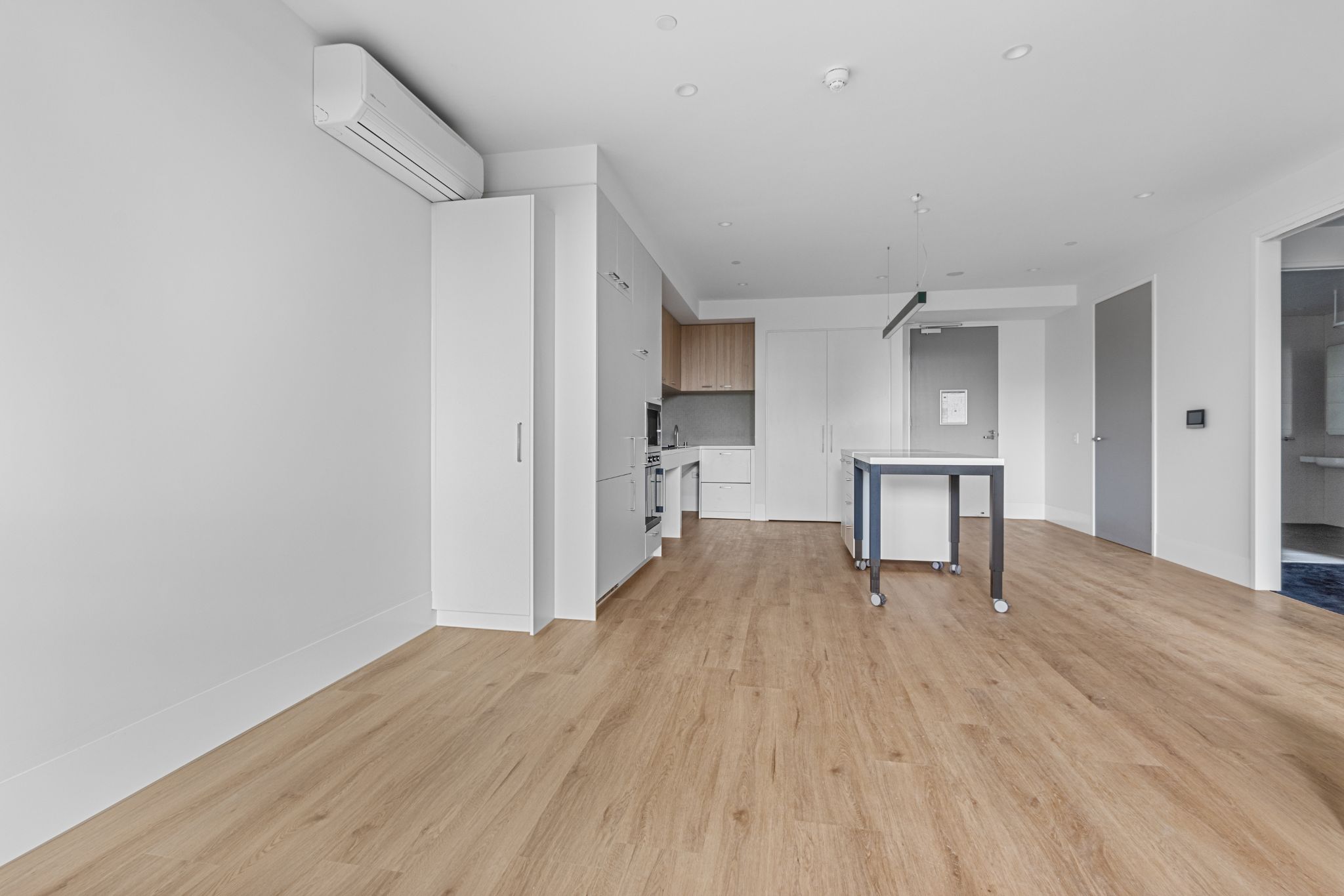 living 4 1_Collings_Street