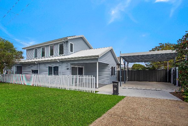 001 Open2view_ID811880-697A_Main_Road