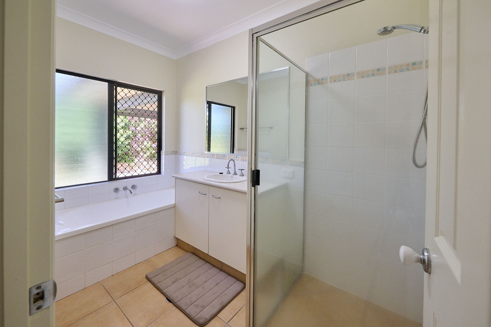 2639 Breakthru-Atherton