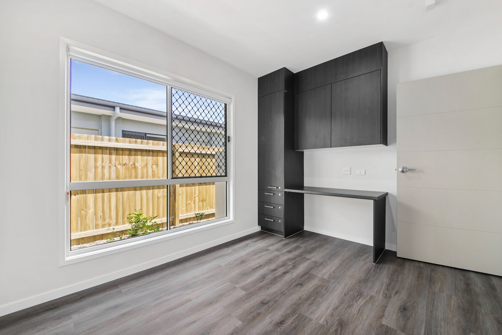 025 Open2view_ID677147-58_Mercy_Circuit