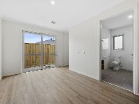 25 Nightmarch Street  Officer (6)