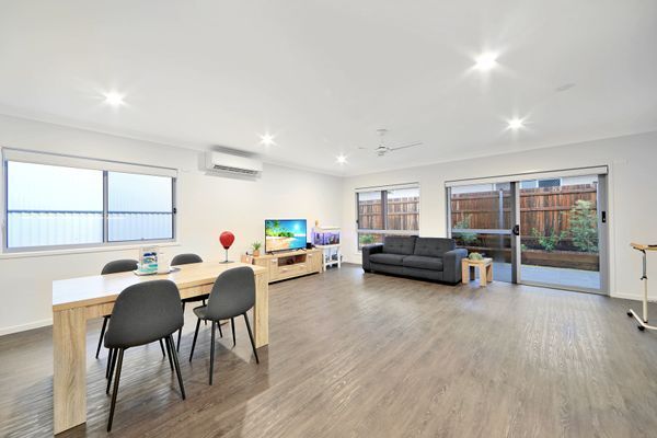 1   Conservation Dve 46 - Dining to Living