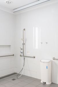 SILL038 LR-fletcher-bathroom1A