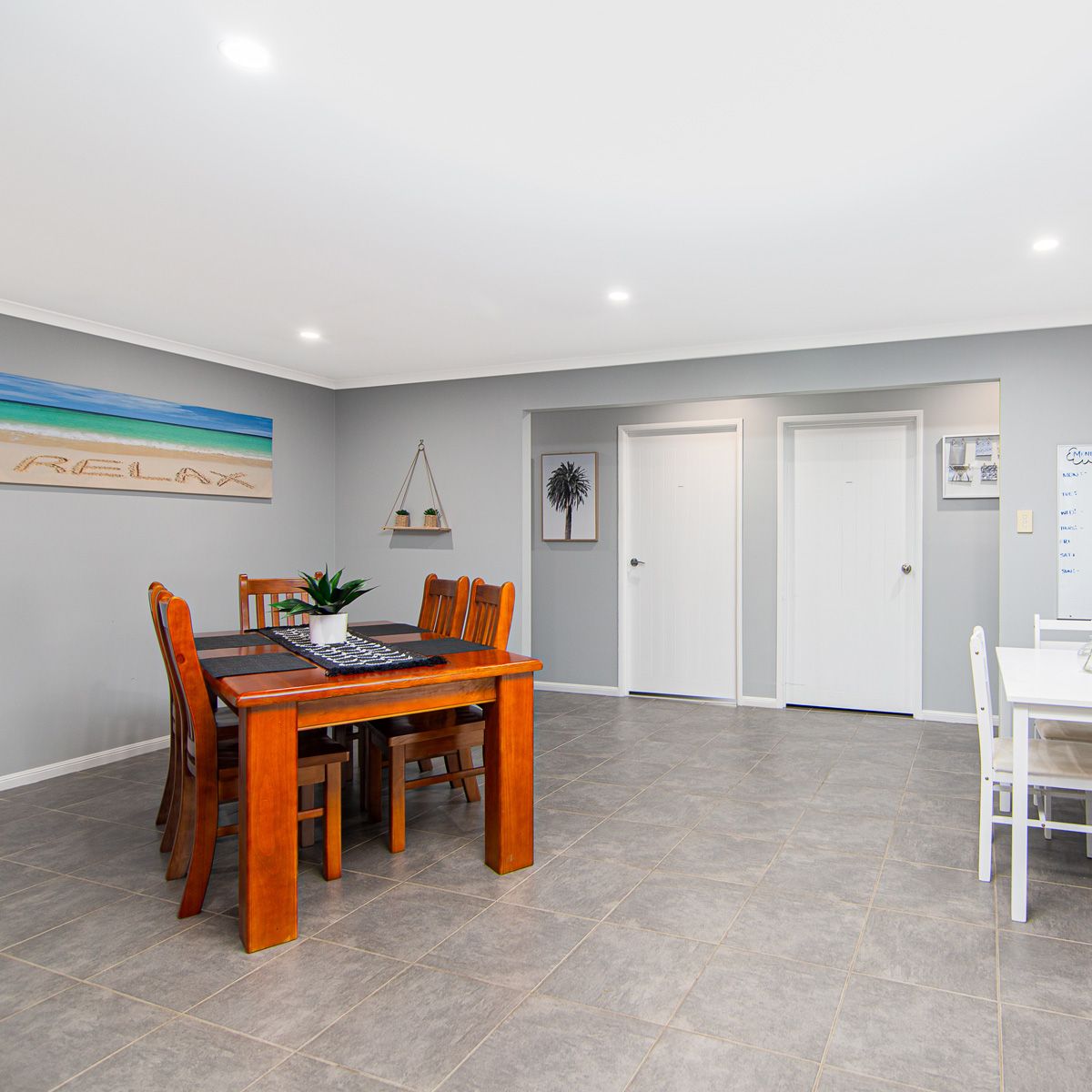 Ebony Crescent Redland Bay LRG   007v2