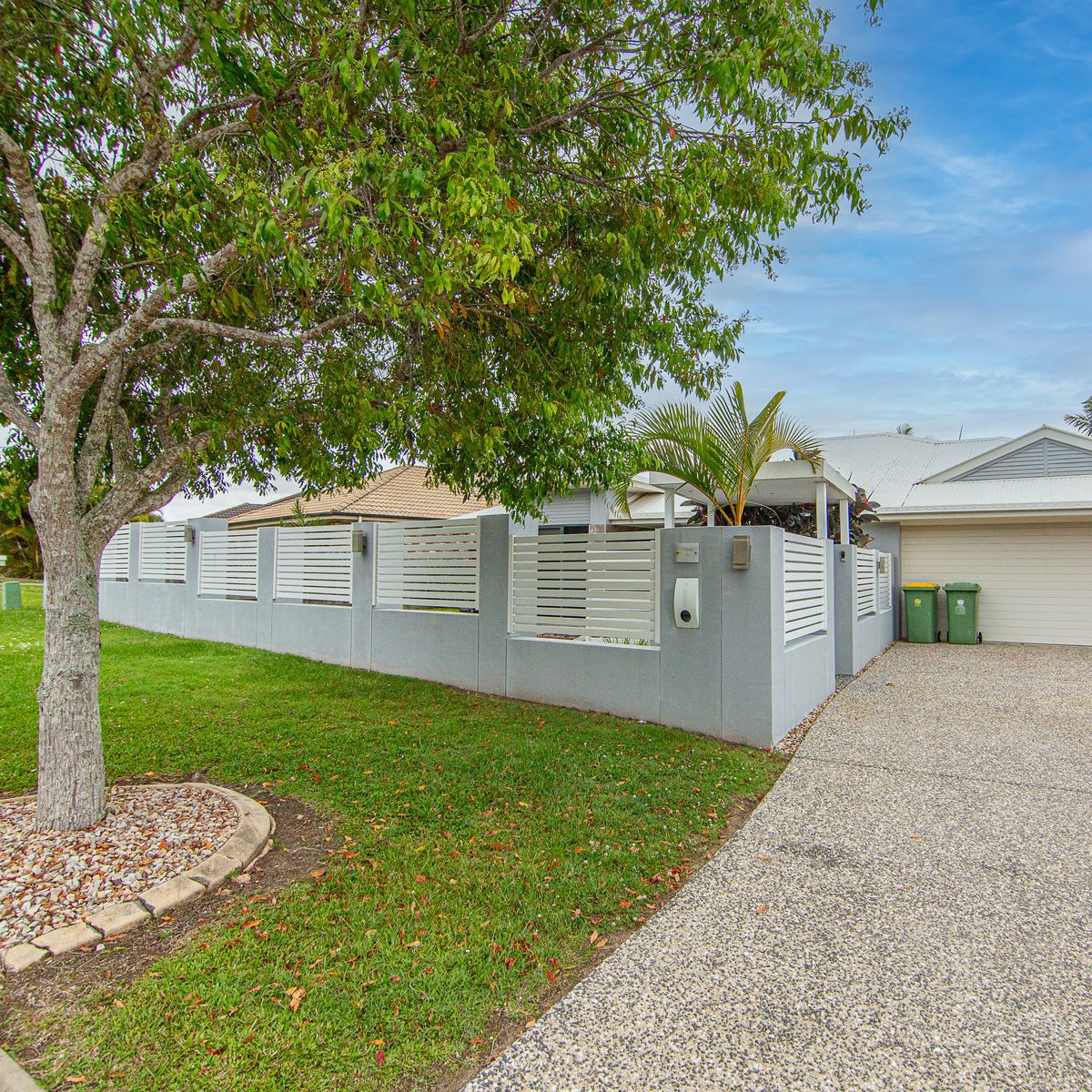 Ebony Crescent Redland Bay LRG   001b