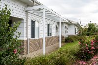 SILL038 LR-fletcher outdoor side