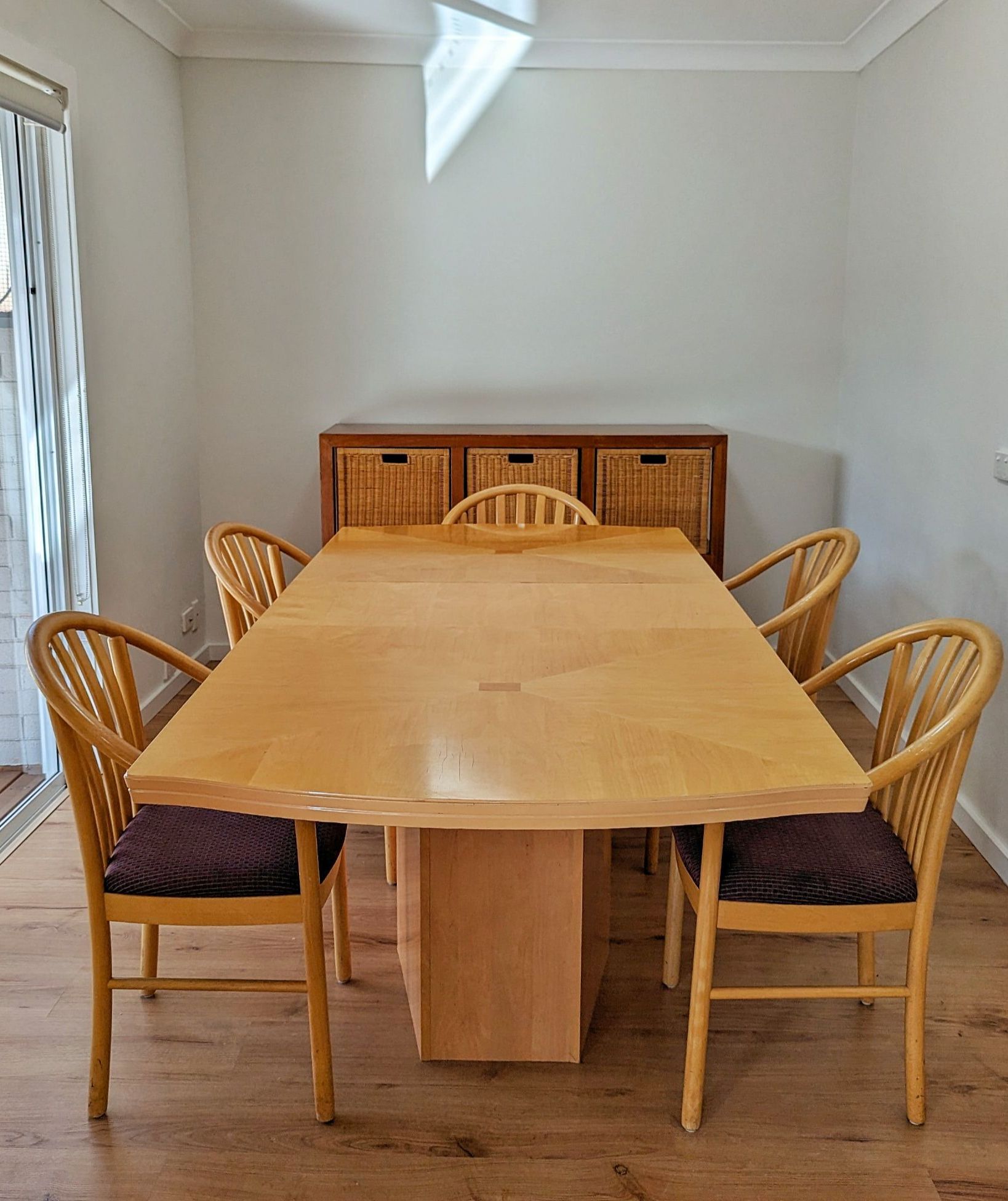 PXL 20230831_042405615-01