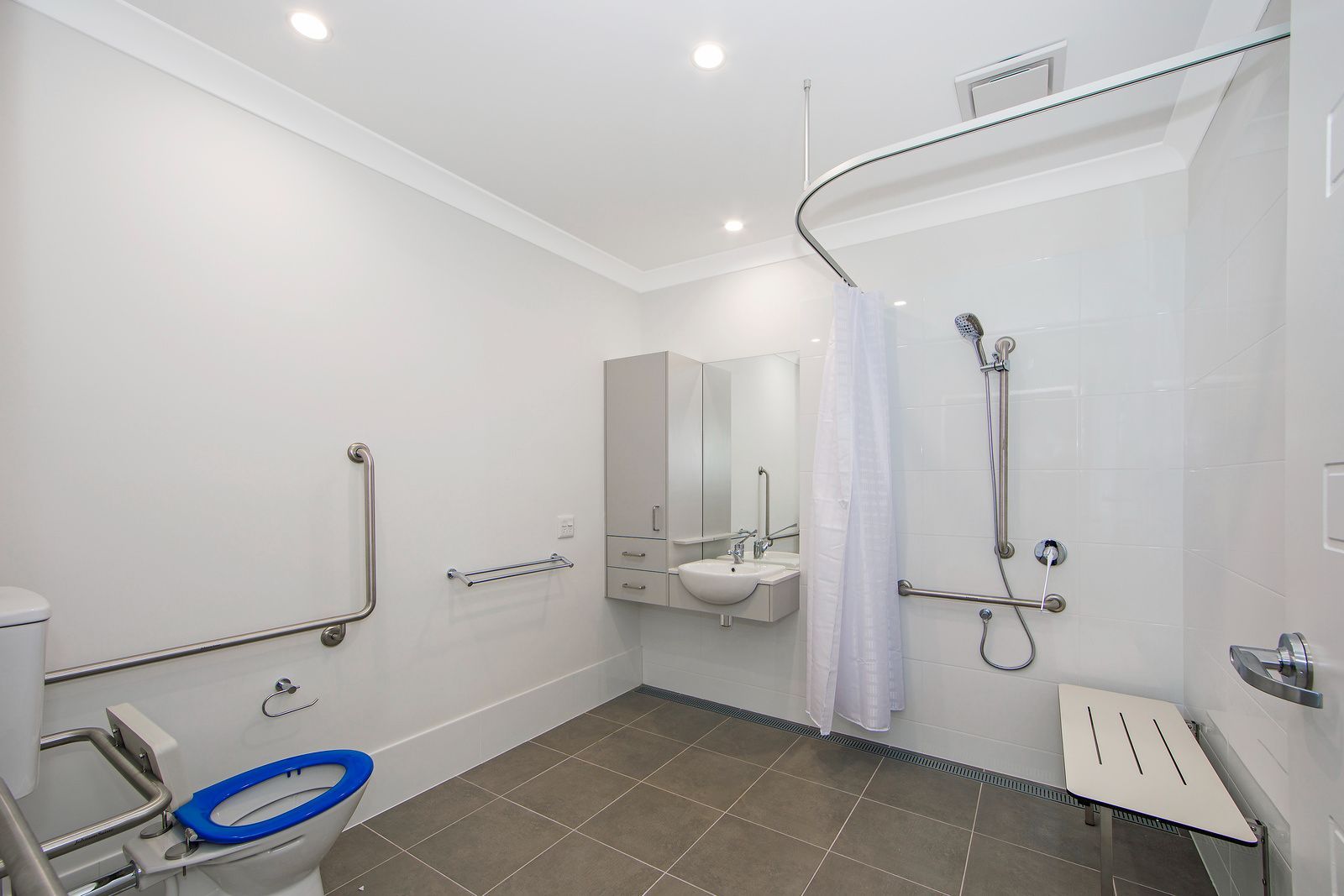 Portrush Ensuite