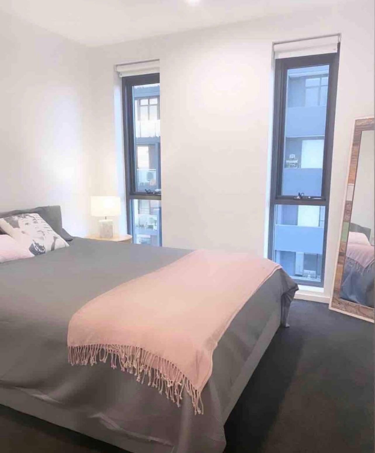 4FD7F45B 4A7D-4328-9B85-6EDA3C0C5851