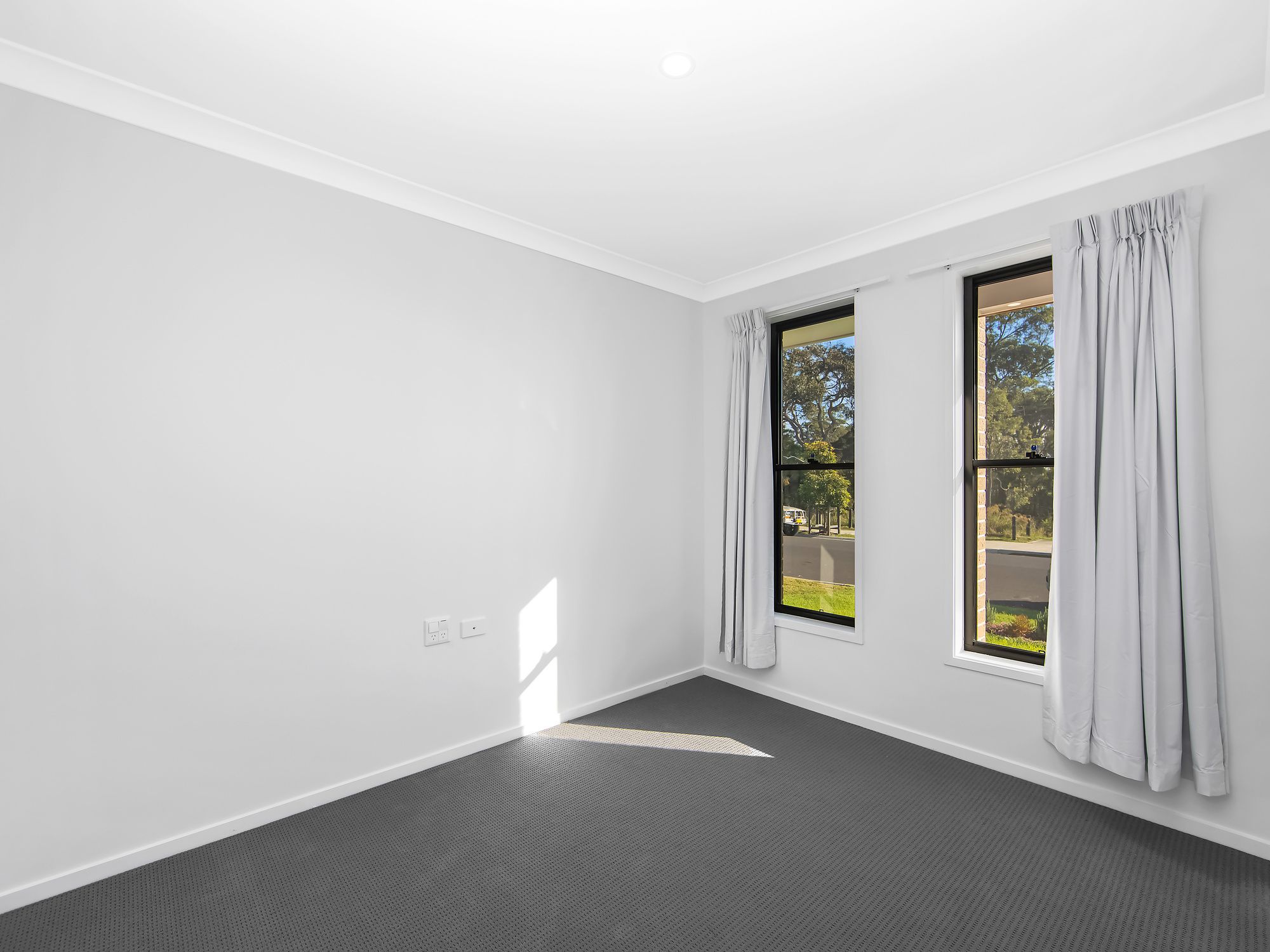 010 Open2view_ID886092-99_William_Tester_Drive