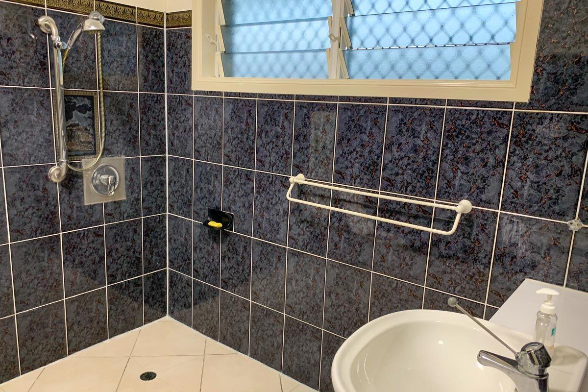 Colchester Bathroom_Web1200x800