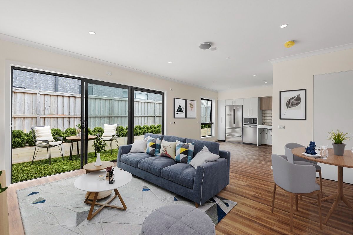 020 Open2view_ID855651-2_Silver_Wattle_Road