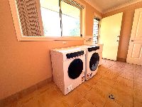 CAE01C67 090C-4BB6-A71A-70B85CABC30D