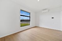 38 Whiteside Street Beveridge 3