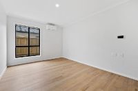 38 Whiteside Street Beveridge 7