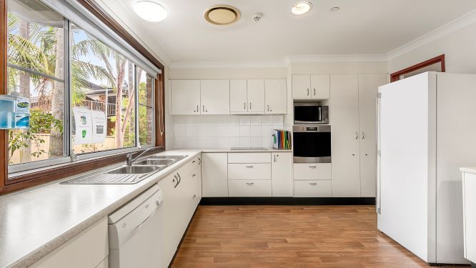 Warnervale kitchen small