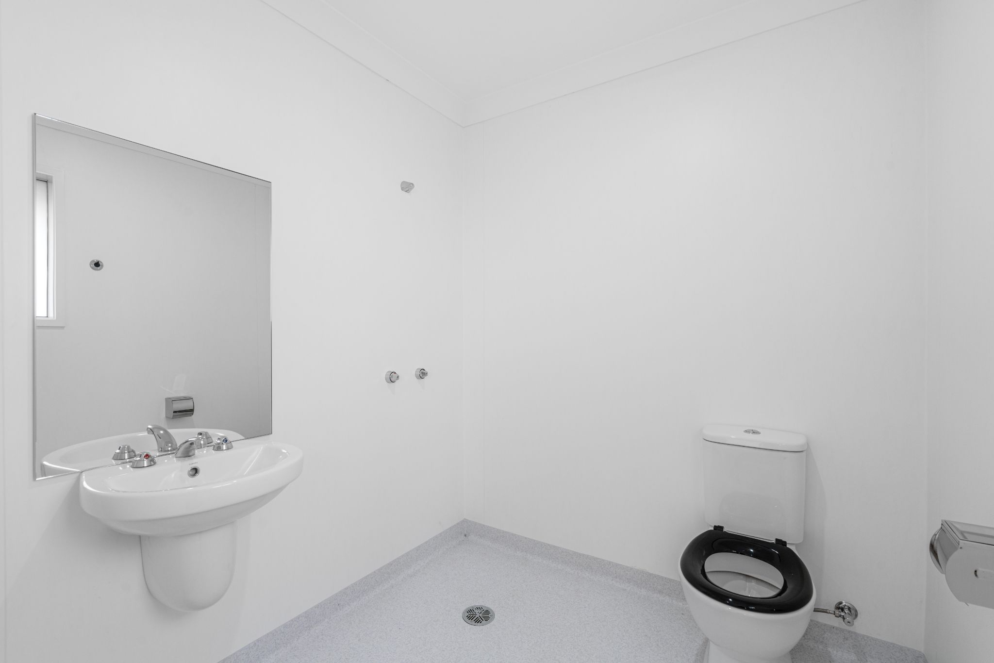 012 Open2view_ID900076-11_Cypress_Circuit_Fernvale