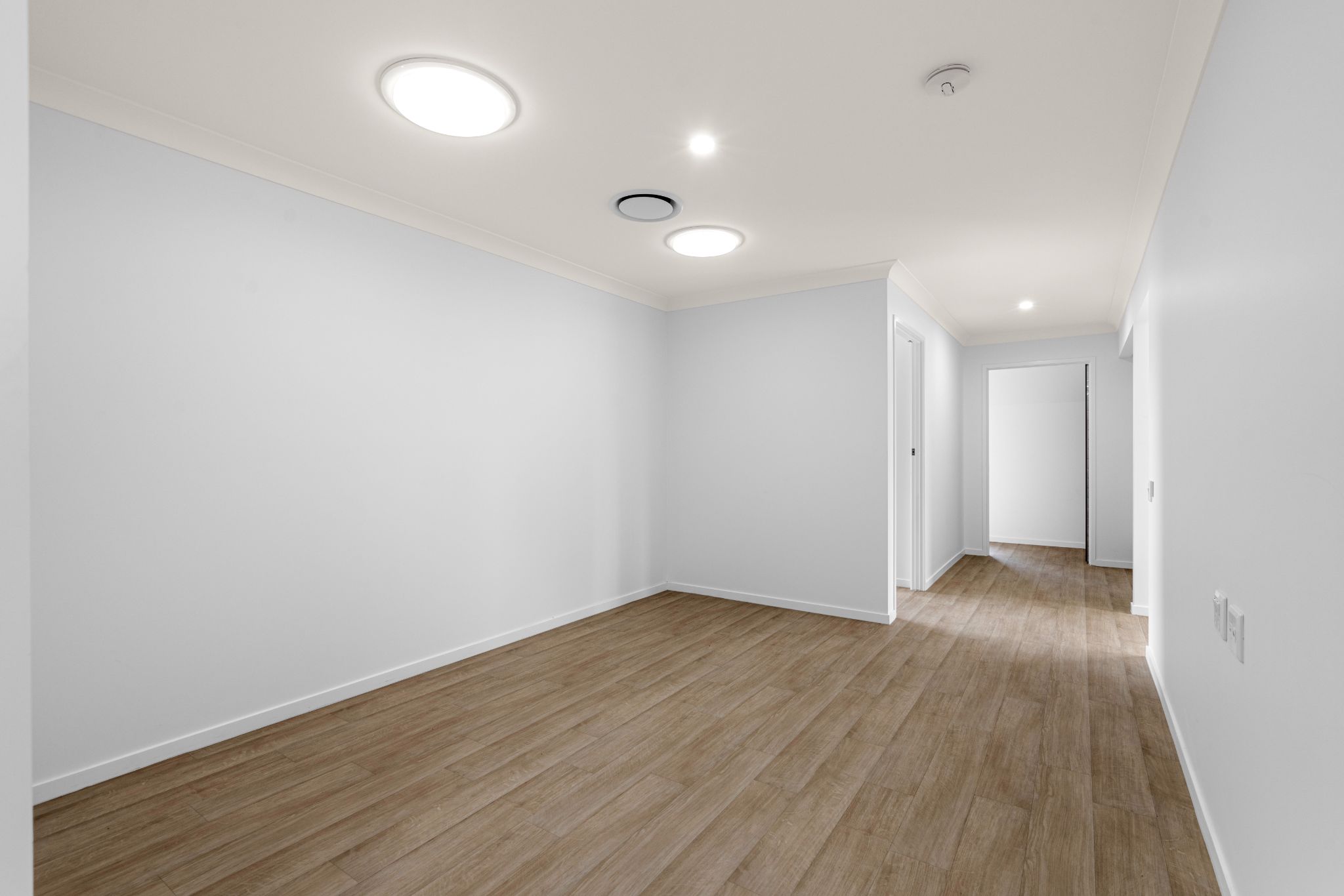 005 Open2view_ID900076-11_Cypress_Circuit_Fernvale